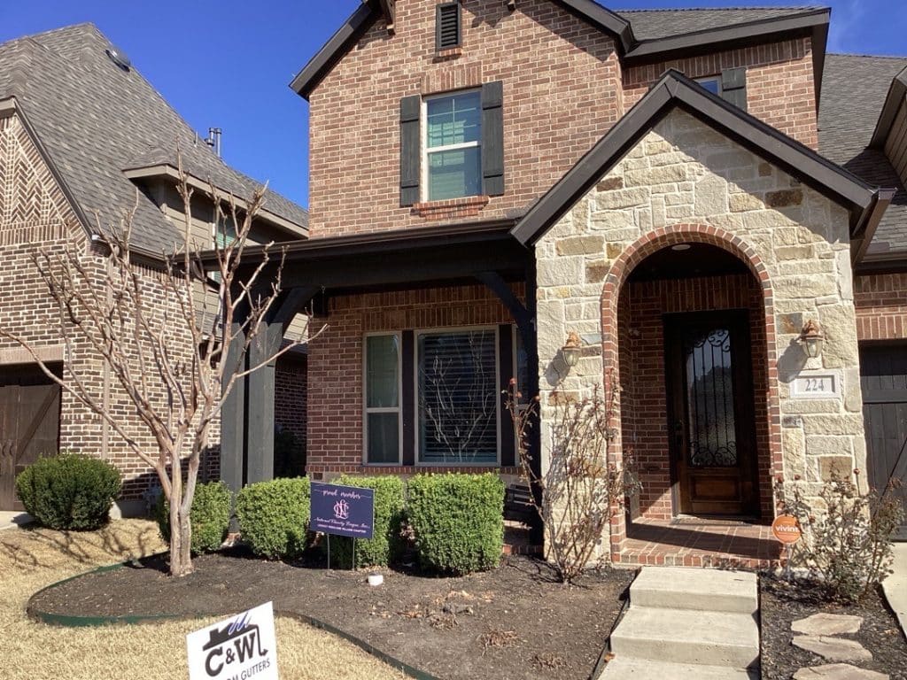 seamless home gutters