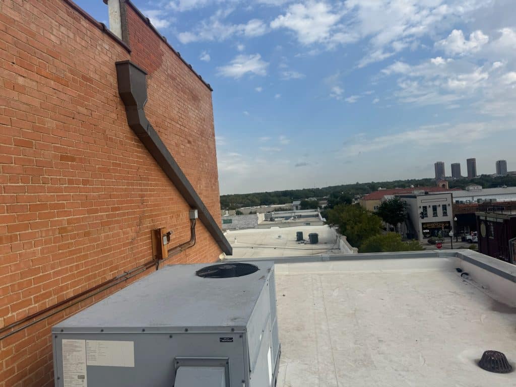 professional commercial gutter installation
